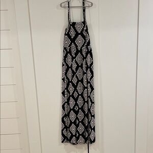 Chic Black and White Maxi Skirt